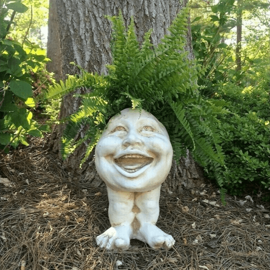 (Gardening Upgrades)MUGGLY'S THE FACE STATUE PLANTER