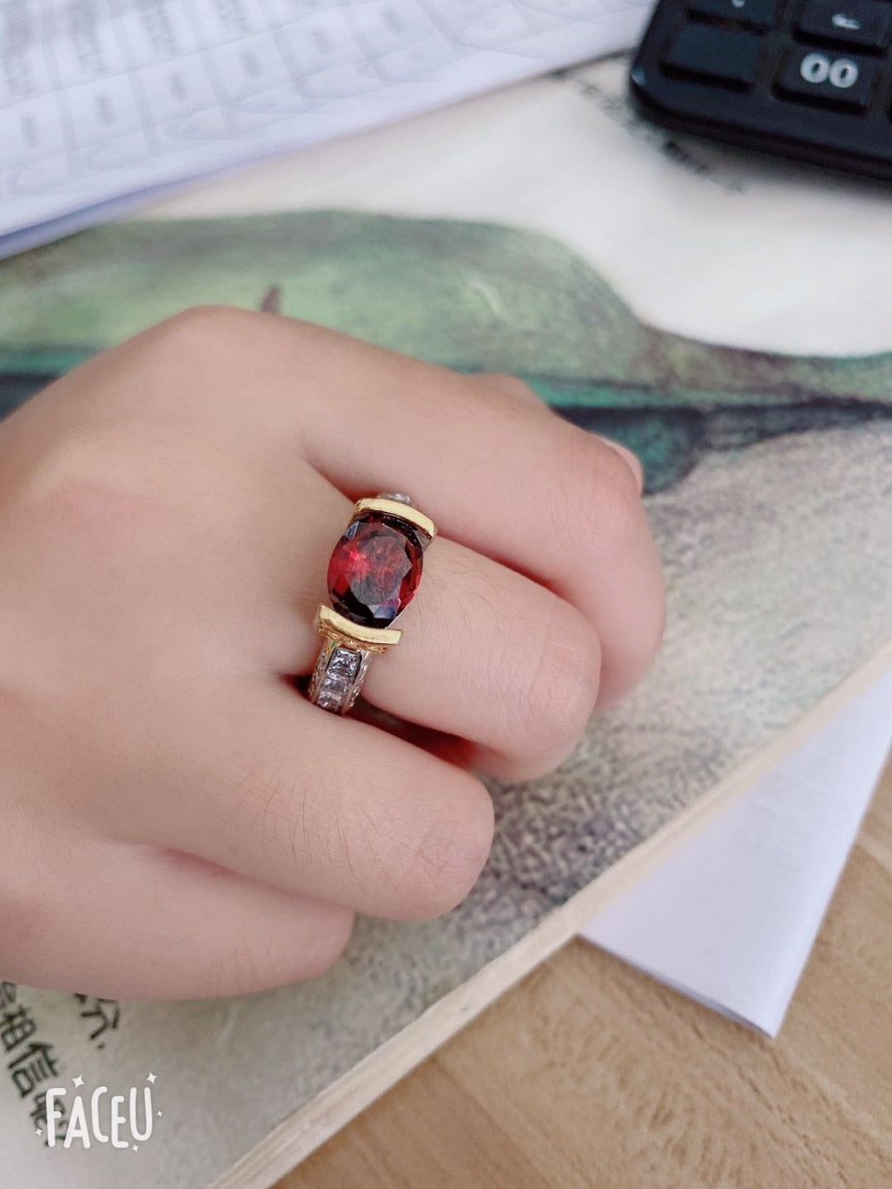 Fashion New Ring With Red Stones For Women Vintage Crystal Zircon Rings