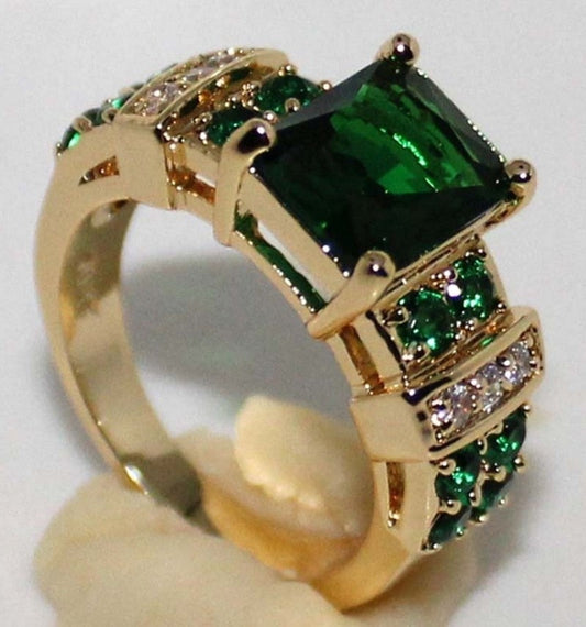 Fashion Exquisite Luxury Popular Shiny Green High Quality Zircon Wedding Ring