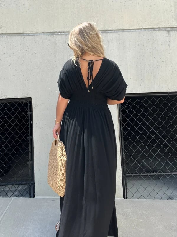 NEW IN 💗  SLIT V-NECK EFFORTLESS MAXI LONG DRESS