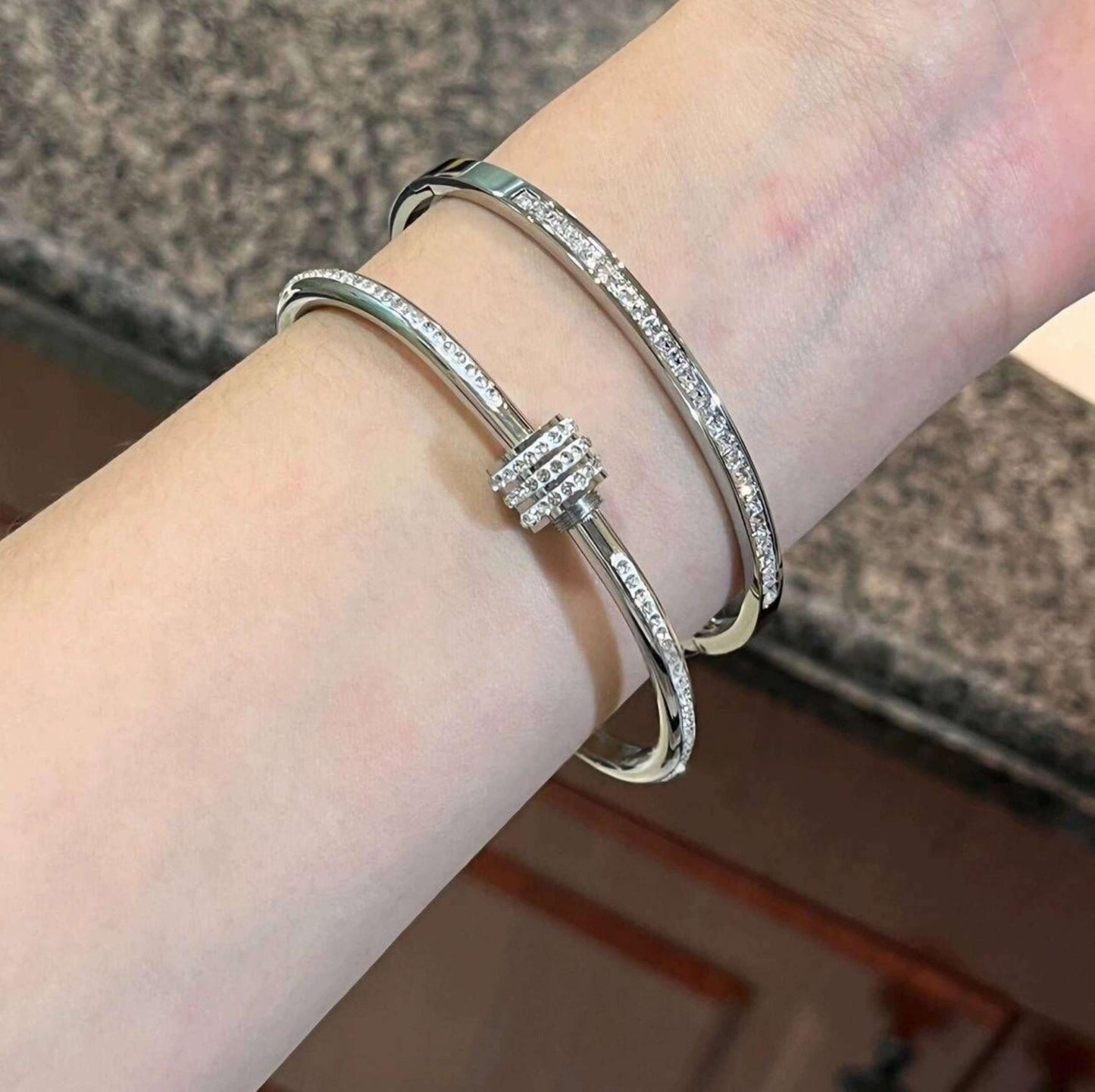 5-Piece Elegant Stainless Steel Bracelet Set,  Fashionable Classic Design & Fade-Resistant