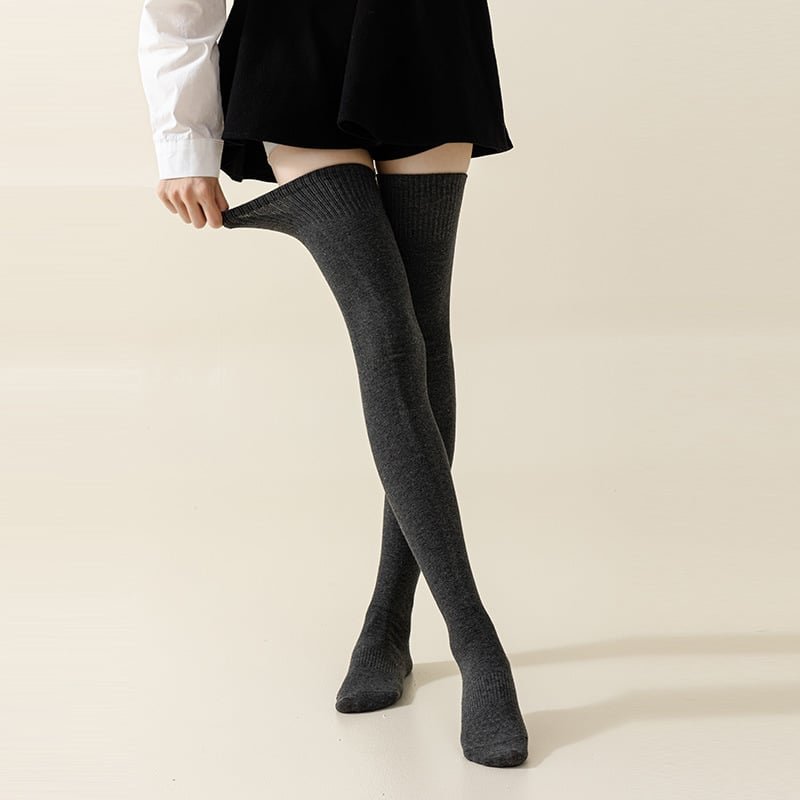 🔥2023 New Hot Sale - Women's Warm Thigh High Socks🧦