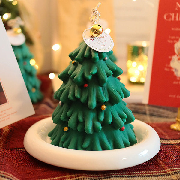 Christmas Tree Aromatherapy Candle - Festive Ambiance