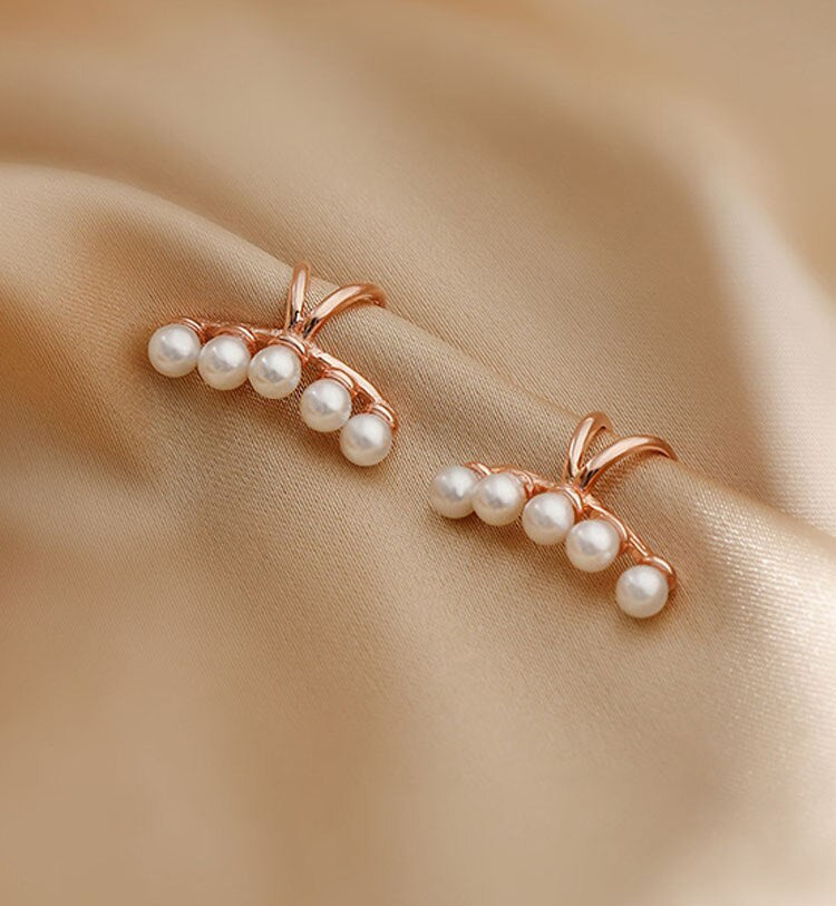 1 pair Chic Pearls Wrap Earcuff Clips Earrings